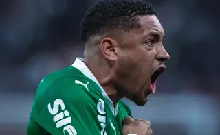 Imagem ilustrativa da imagem Palmeiras domina Corinthians na Arena, mas faz gol contra e só empata