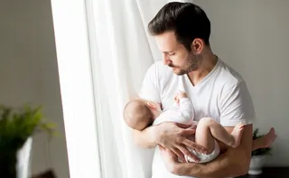 Imagem ilustrativa da imagem Pediatras defendem aprovação de 1 mês de licença-paternidade