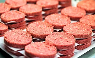 Imagem ilustrativa da imagem Preço da carne de hambúrguer nos EUA sobe mais de 50% em apenas quatro meses