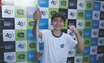 Imagem ilustrativa da imagem Ouro em dose dupla em disputas de Matemática