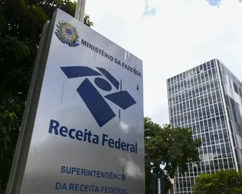 Imagem ilustrativa da imagem Receita voltará a exigir declaração de fintechs após operações da PF