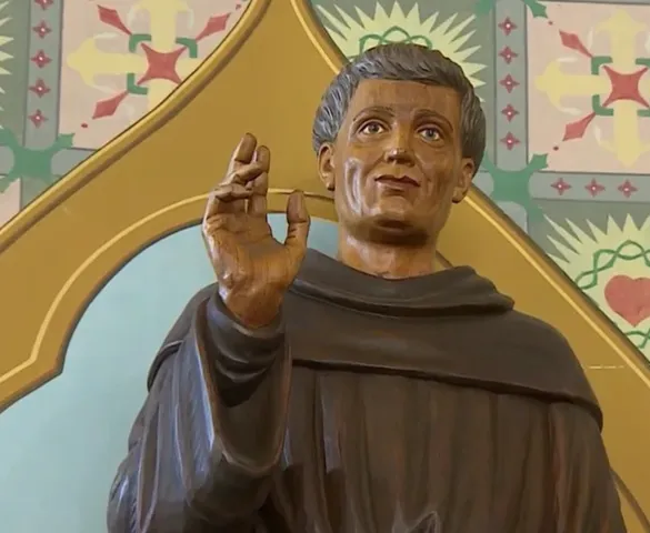 Imagem ilustrativa da imagem Festa para o primeiro santo brasileiro em Vila Velha