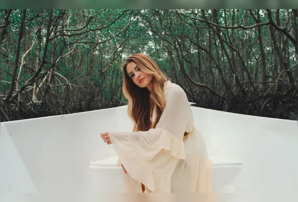 Pamela celebra nova fase na carreira com o lançamento da música “Respirar”, sua primeira composição autoral pela Graça Music