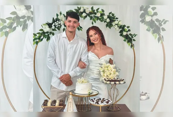 Marcelo Arndt e Stefany Vieira: festa teve que ser improvisada