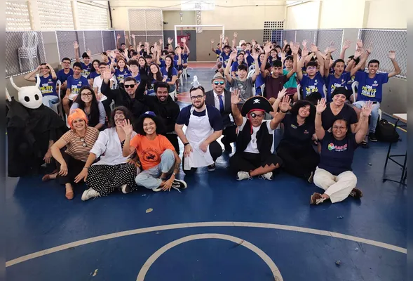 Alunos do  Centro Educacional Radier participaram de um aulão para tirar as últimas dúvidas sobre o conteúdo