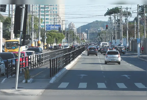 Av. Leitão da Silva vai passar por obras de substituição de asfalto em toda a extensão a partir de segunda-feira