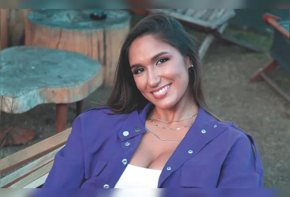 Carol Lemke: “'Azulejo' é meio que uma história de amor, do início ao fim”