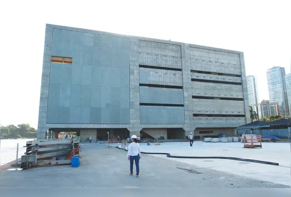 Obra do Cais das Artes: conclusão