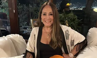 Imagem ilustrativa da imagem 'Amauri Soares, me dá um programa, pelo amor de Deus', pede Susana Vieira