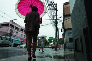 Imagem ilustrativa da imagem Após calor, Brasil entra em alerta  de chuvas até quarta-feira