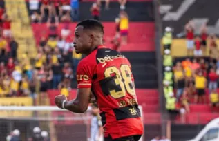 Imagem ilustrativa da imagem Atlético-MG leva susto, aciona titulares e vira o jogo em cima do Sport na Ilha