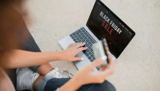 Imagem ilustrativa da imagem Black Friday: promoções irresistíveis e golpes perigosos