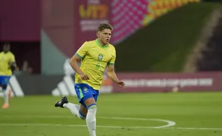 Imagem ilustrativa da imagem Brasil marca no último minuto e garante vaga na semi do Mundial Sub-17