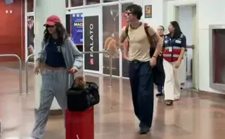 Imagem ilustrativa da imagem Bruna Marquezine e Shawn Mendes chegam juntos a Maceió