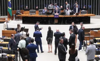 Imagem ilustrativa da imagem Câmara vota corte de incentivos fiscais; governo tenta aumentar impostos sobre bets