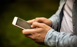 Imagem ilustrativa da imagem Como a polícia descobriu esquema de ‘curso’ de desbloqueio de celulares roubados