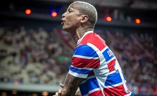 Imagem ilustrativa da imagem Deyverson fecha com time 'carrasco' de brasileiros na Libertadores e Sul-Americana