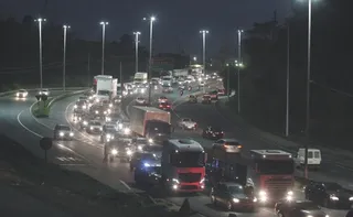 Imagem ilustrativa da imagem Empresários capixabas criticam atual estado da BR-262: "Horas de fila no trânsito"