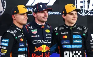 Imagem ilustrativa da imagem F-1: Verstappen crava pole em Abu Dabi e mantém viva a disputa pelo título