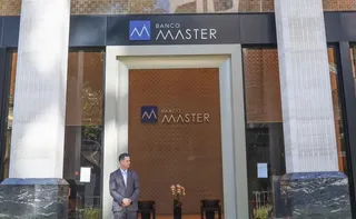 Imagem ilustrativa da imagem FGC inicia pagamento a investidores do Banco Master