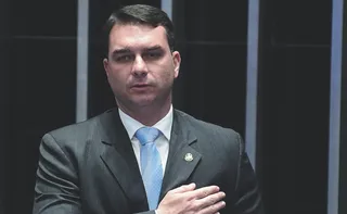 Imagem ilustrativa da imagem Flávio Bolsonaro busca apoio da direita internacional