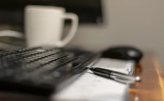 Imagem ilustrativa da imagem Home office encolhe em 2024, mas segue acima do pré-pandemia no Brasil