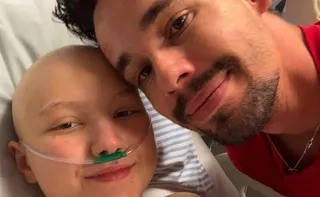 Imagem ilustrativa da imagem Lucas Borbas posa com Isabel Veloso no hospital: 'O amor é mais forte'