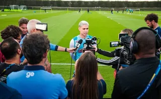 Imagem ilustrativa da imagem Luiz Araújo cita erros contra o Bayern no Mundial como lição para encarar o PSG