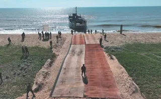 Imagem ilustrativa da imagem Maior navio de guerra da América Latina em operação da Marinha