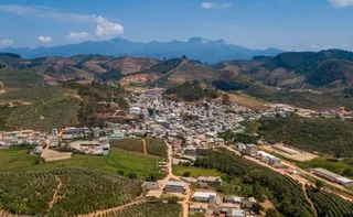 Imagem ilustrativa da imagem Menina de 6 anos morre afogada em piscina durante confraternização no ES