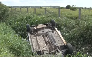 Imagem ilustrativa da imagem Mulher sofre acidente e passa mais de sete horas caída em área de mata na Serra
