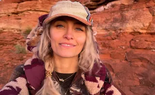 Imagem ilustrativa da imagem 'Não é uma vida fácil', diz Paris Jackson sobre desafios da sobriedade