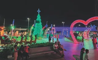Imagem ilustrativa da imagem Natal instagramável em Guarapari: decoração segue até o dia 06 de janeiro