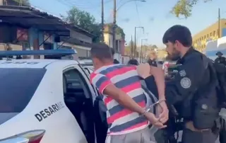 Imagem ilustrativa da imagem Pastor ligado ao CV suspeito de extorquir empresas no entorno de refinaria é preso