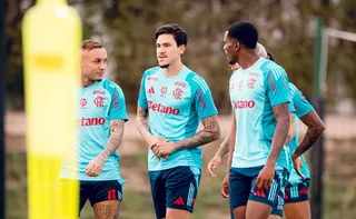 Imagem ilustrativa da imagem Pedro treina com elenco e aumenta chances de jogar Mundial pelo Flamengo