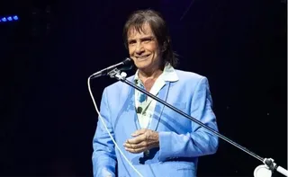 Imagem ilustrativa da imagem Roberto Carlos se irrita com bate-papo durante seu show e vídeo viraliza