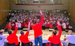 Imagem ilustrativa da imagem Sindipetro-NF aprova fim da greve em assembleia após avanços no ACT pela Petrobras