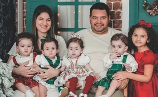 Imagem ilustrativa da imagem Sufoco e alegrias na família dos sêxtuplos capixabas