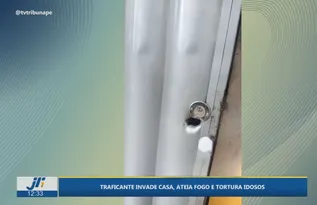 Imagem ilustrativa da imagem Traficante invade casa, espanca casal de idosos e incendeia imóvel no Cabo