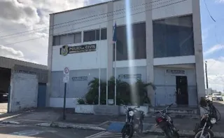 Imagem ilustrativa da imagem Uma pessoa fica ferida e outra é morta a tiros em bar no Norte do ES