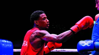 Imagem ilustrativa da imagem Yuri Falcão inicia carreira híbrida no boxe