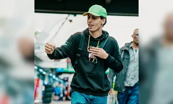 Imagem ilustrativa da imagem Bortoleto busca equilíbrio entre agenda cheia e preparação para Interlagos