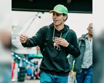 Imagem ilustrativa da imagem Bortoleto busca equilíbrio entre agenda cheia e preparação para Interlagos