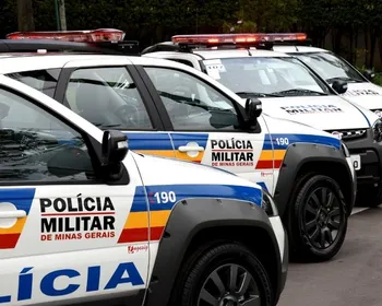 Imagem ilustrativa da imagem Homem mata pai, madrasta, irmãs e sobrinho a facadas em MG, diz polícia