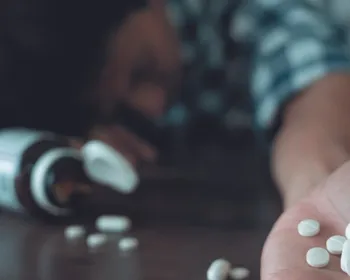 Imagem ilustrativa da imagem Uso de remédio controlado sem receita e em altas doses pode causar coma