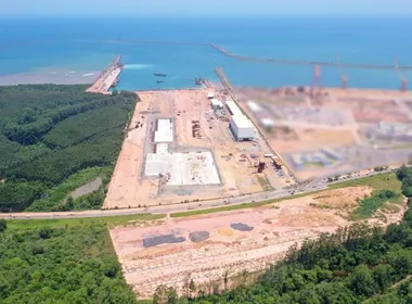 Imagem ilustrativa da imagem Alemães vão investir 1 bilhão em porto no Estado e criar empregos