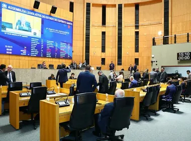 Imagem ilustrativa da imagem Vetado projeto que mudaria taxas para registrar imóveis no ES