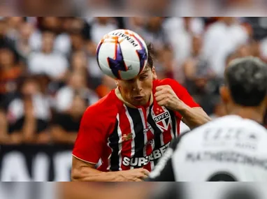 Miguel Trauco responde na justiça por estupro e foi afastado no Alianza Lima