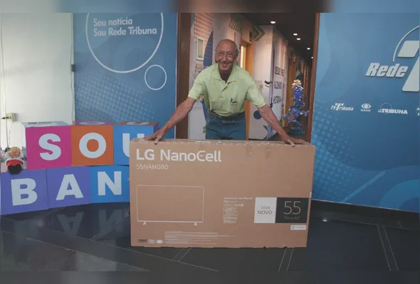 Walcyr Fagundes foi o sorteado da promoção “Festival de Prêmios Eletrônicos – Seu Natal de TV Novinha” e levou um  televisor de 55 polegadas