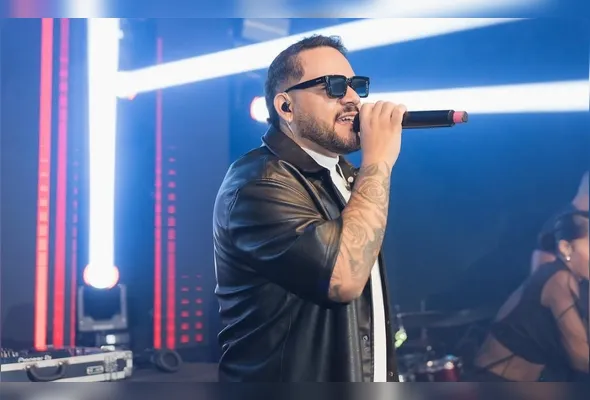 Maycon Sarmento é uma das atrações do Pago Dark, no Gordinho. A festa mistura Halloween com pagode